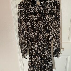 Nine West Black, brown and White Safari print Long Sleeve Dress. Large.